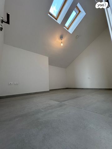 גג/ פנטהאוז, עלי מוהר, נווה זמר, רעננה