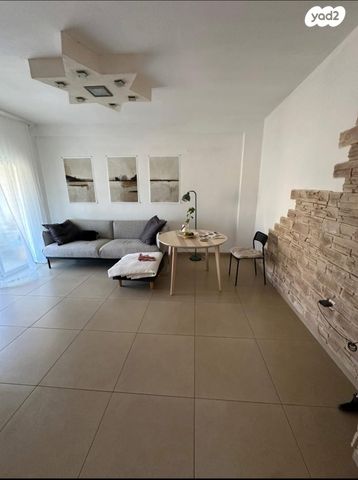 דירה, שביל רקפת, מוצקין הותיקה, קרית מוצקין