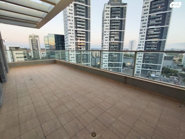 גג/ פנטהאוז, כרמי גת, קרית גת