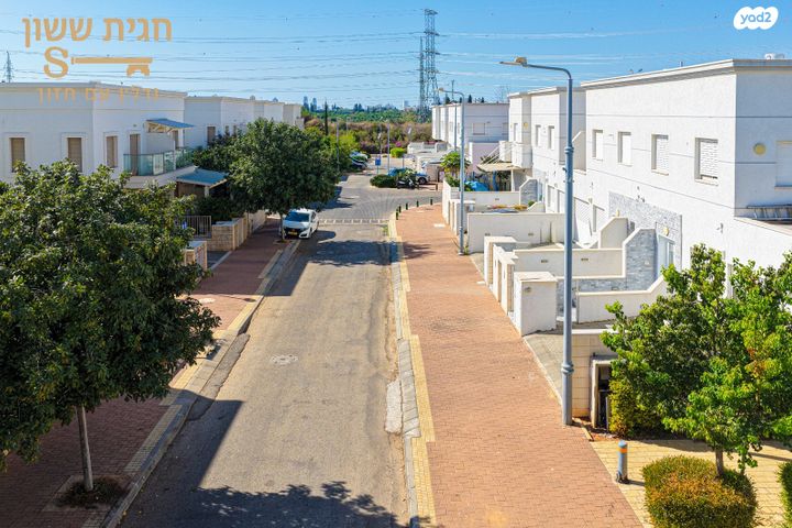 דו משפחתי, מרווה, פרדסיה, פרדסיה