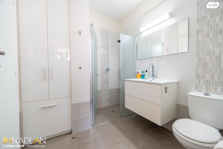 דירה, יצחק בן צבי, מתחם 200, הוד השרון