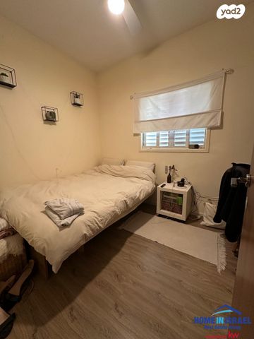 דירה, יאיר אברהם שטרן, מרכז העיר דרום, נתניה