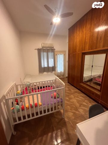 דירה, יוסף, הדר מרכז, חיפה