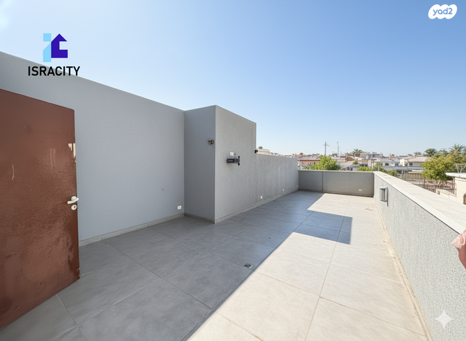 גג/ פנטהאוז, יד לבנים, רמת גן