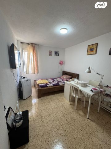 דירה, משה יוליש, נווה אלונים, אשקלון