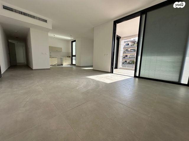 דירה, עלי מוהר, נווה זמר, רעננה