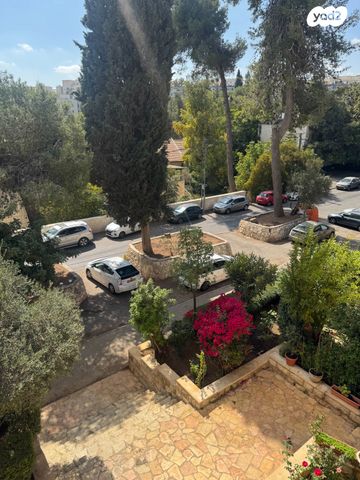 דירה, הבנאי, בית הכרם, רמת בית הכרם, ירושלים