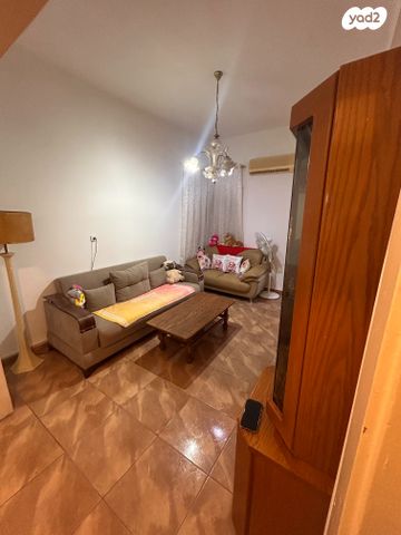 דירה, יוסף, הדר מרכז, חיפה