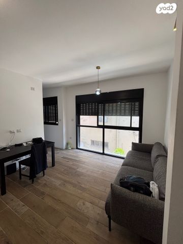 דירה, מטלון, תל אביב יפו