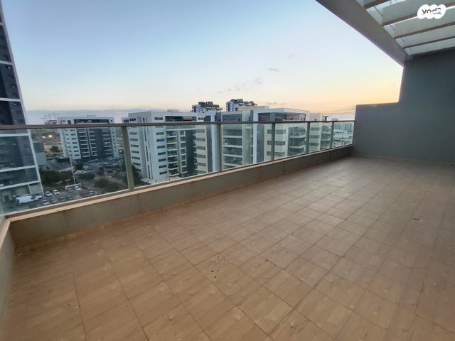 גג/ פנטהאוז, כרמי גת, קרית גת