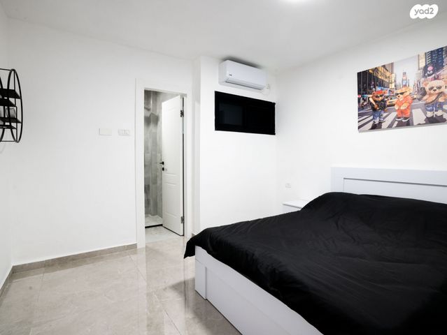 דירה, רחבת הרב עוזיאל, שכונה י"א, באר שבע