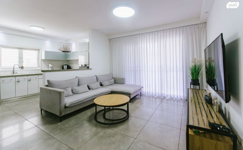 דירה, שלום שרעבי 2, מחנה יהודה, פתח תקווה