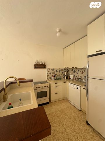 דירה, הבנאי, בית הכרם, רמת בית הכרם, ירושלים