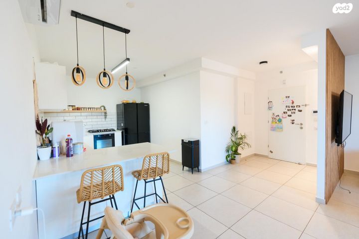 דירה, אור ים, אור עקיבא