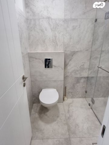 גג/ פנטהאוז, סיני 46, שכונה ה', באר שבע