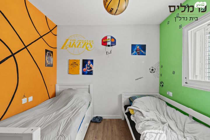 דירה, עמק זבולון, המגינים, מודיעין מכבים רעות