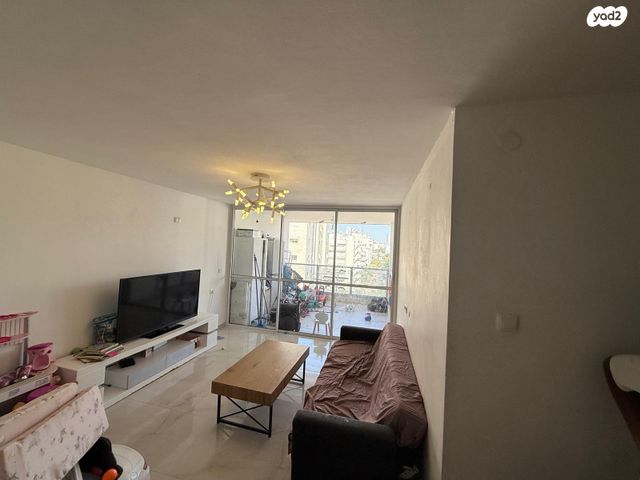 דירה, הר שומרון, רובע י"א, אשדוד