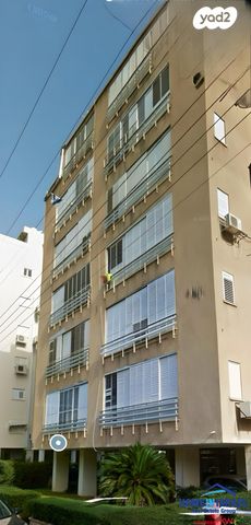 דירה, יאיר אברהם שטרן, מרכז העיר דרום, נתניה