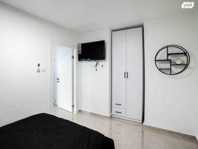 דירה, רחבת הרב עוזיאל, שכונה י"א, באר שבע