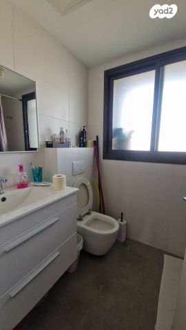 דירה, עלומים, אזור הבילויים, רמת גן