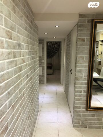 גג/ פנטהאוז, הרטום 34, קרית השרון, נתניה