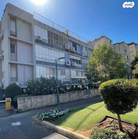 דירה, ז'בוטינסקי 4, מרכז העיר, חדרה