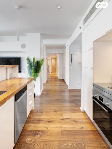 תיירות ונופש, הרצליה