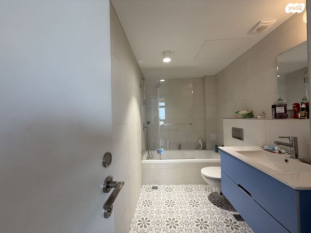 דירה, אילת, צפון יפו, המושבה האמריקאית-גרמנית, תל אביב יפו