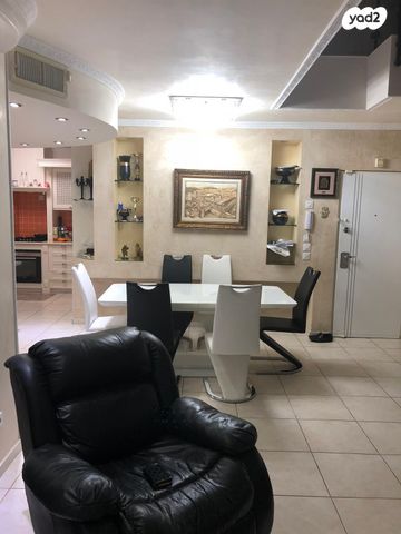 גג/ פנטהאוז, הרטום 34, קרית השרון, נתניה