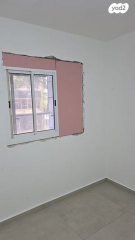 דירה, הנביאים 73, הנביאים, בת ים