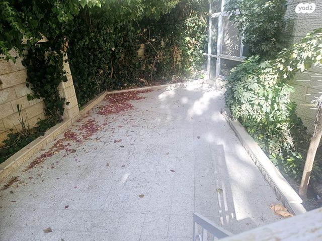 דירת גן, שמעון מועלם נסים, רמת שרת, ירושלים