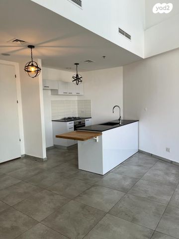 גרציאני יצחק 4