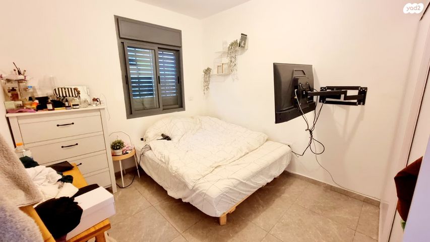 דירת גן, הרצליה