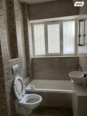 דירת גן, אבן עזרא, רחביה, ירושלים