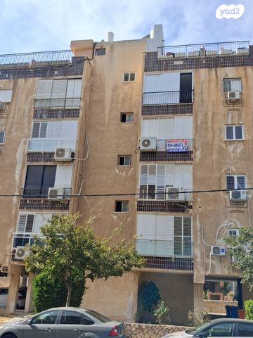 דירה, עגנון 52, דרום מערב ותיק, בת ים