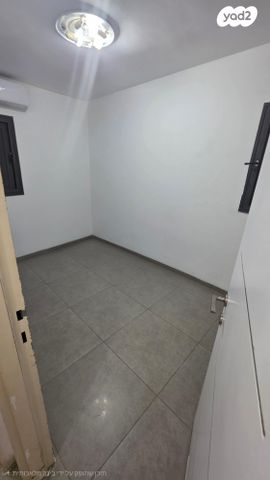 דירת גן, הבנים, שיכון ג', קרית שמונה