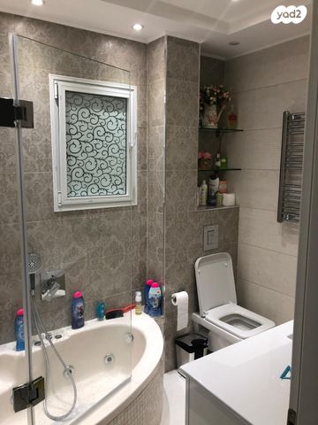 גג/ פנטהאוז, הרטום 34, קרית השרון, נתניה