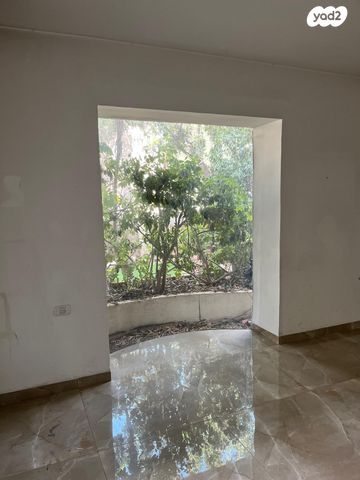 דירת גן, אבן עזרא, רחביה, ירושלים