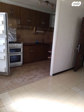 דירה, הקוממיות 39, הקוממיות, קרית גת