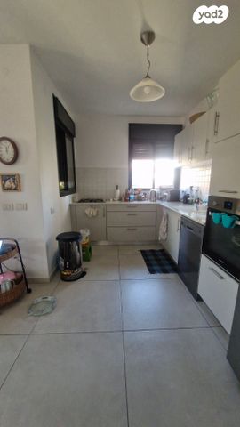 דירה, עלומים, אזור הבילויים, רמת גן