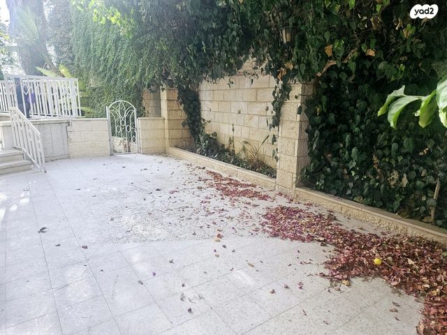 שמעון מועלם נסים 