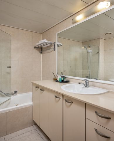 סאבלט, הרצליה