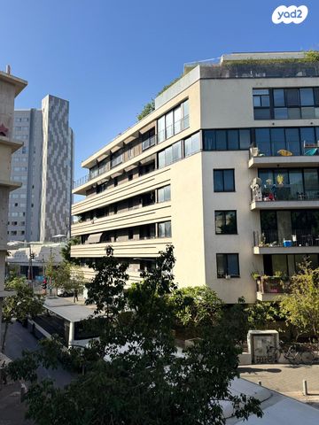 דירה, חובבי ציון, תל אביב יפו