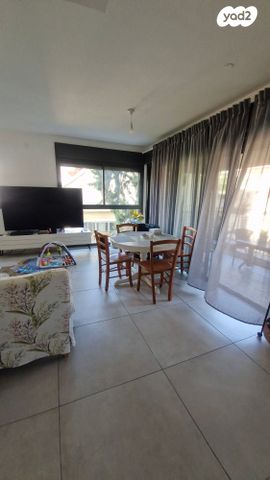 דירה, עלומים, אזור הבילויים, רמת גן