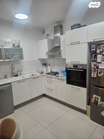 דירה, אריק איינשטיין 1, הרצליה ב', הרצליה