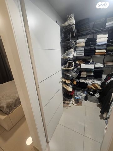 דירה, אריק איינשטיין 1, הרצליה ב', הרצליה