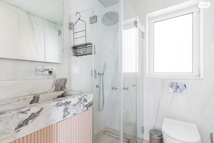 דירה, הירקון, תל אביב יפו