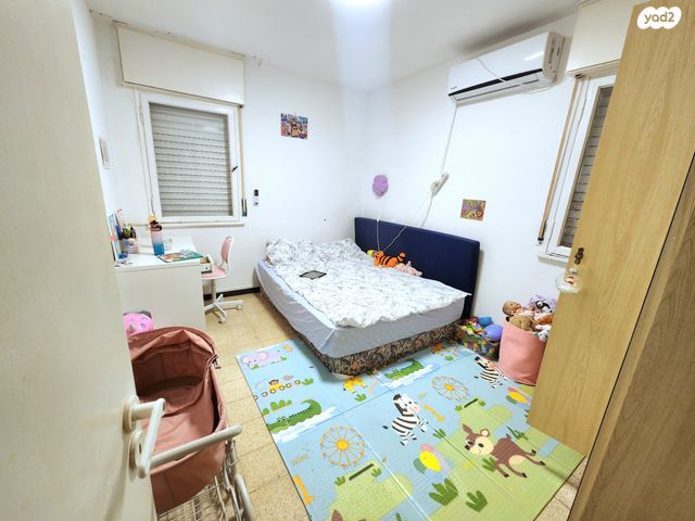 דירה, שדרות ג'יימס דה רוטשילד, קרית אליהו, חיפה