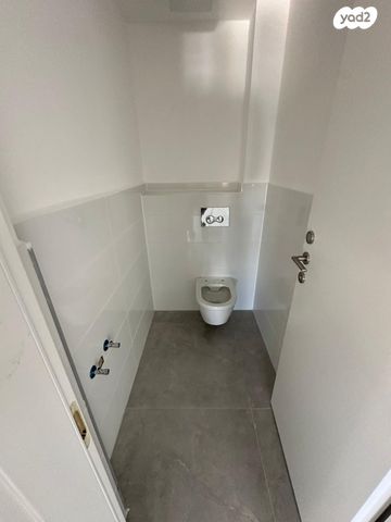 דירה, ההזנק, פארק העסקים האלף, ראשון לציון