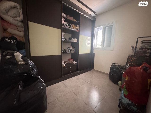 דירה, הרב אברהם הלל, משכנות, רמלה